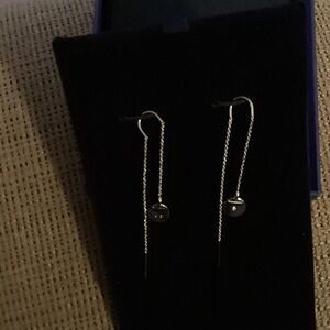 SWAROVSKI Elegant Silver Drop Earrings
NEW